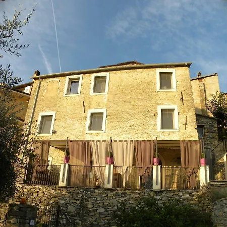 Frühstückspension La Casa Del Caco 3*