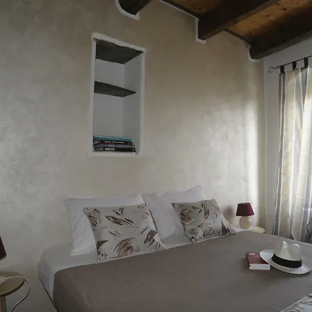 La Casa Del Cacao 3*